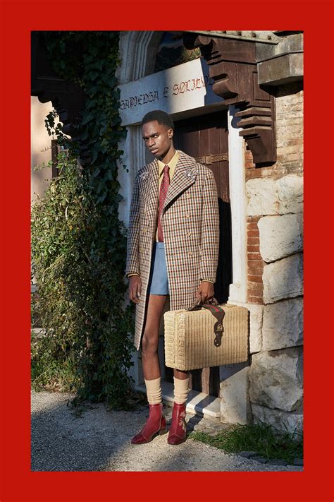 gucci pre fall 2018 menswear|Gucci Fall 2018 Menswear Fashion Show .